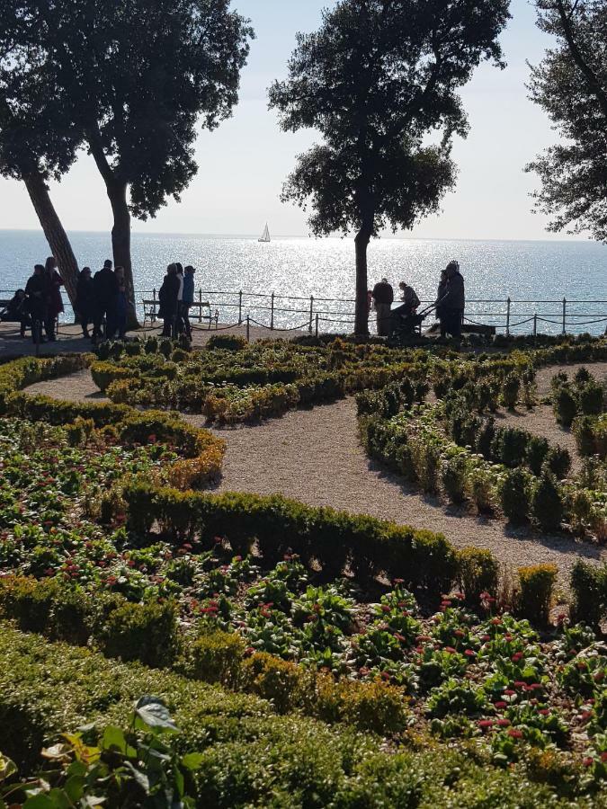 Sunny 150 M From The Sea Appartamento *